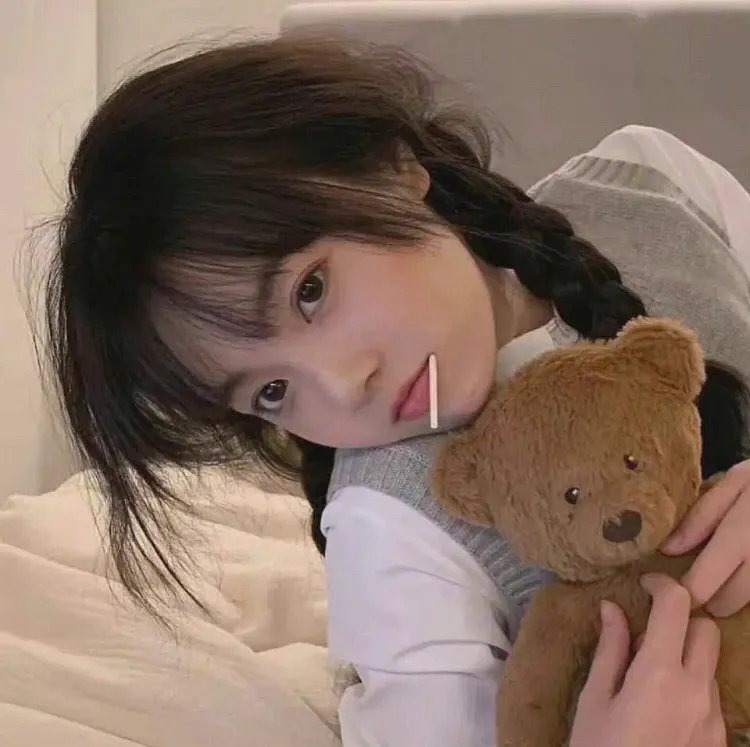 猫眼女枪手